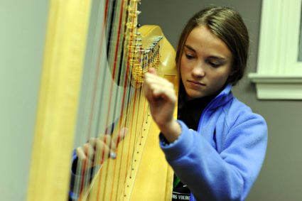 Youth Harp Lesson | Community Music School Collegeville