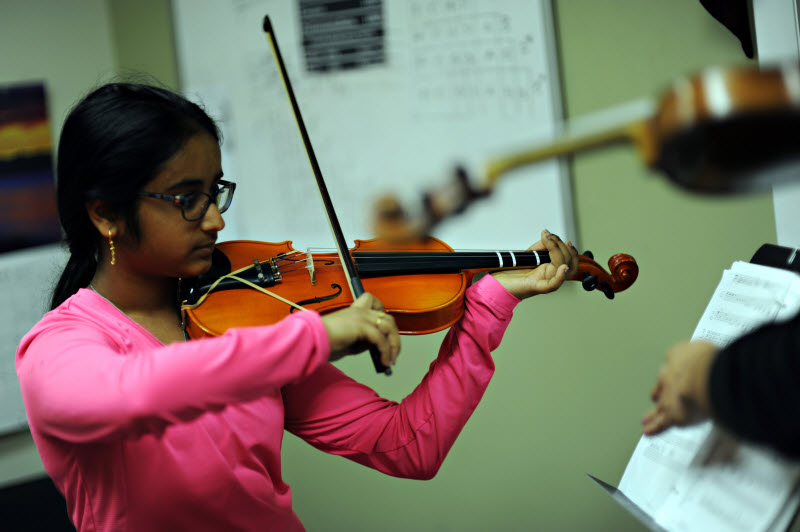 Youth Violin Lesson | Community Music School Collegeville